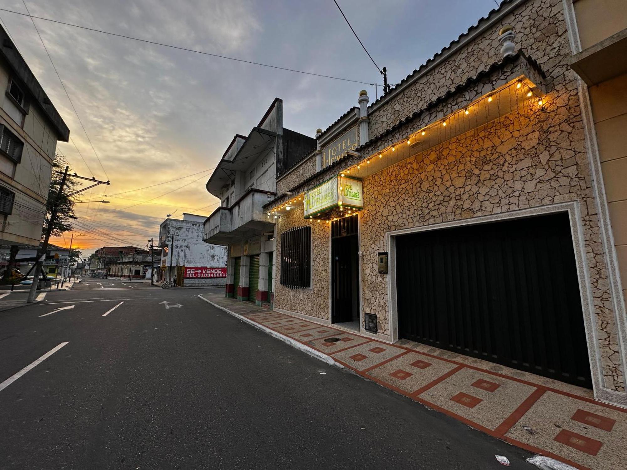 Hotel D'Mares Barrancabermeja Extérieur photo